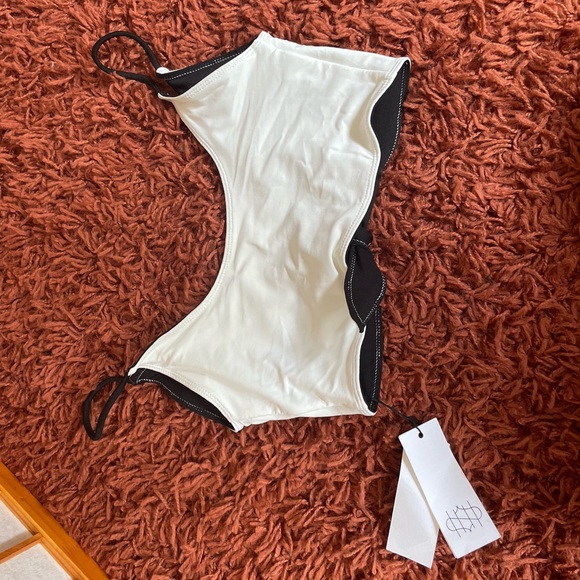 Hackwith Design two way top - swim - Picture 4 of 6